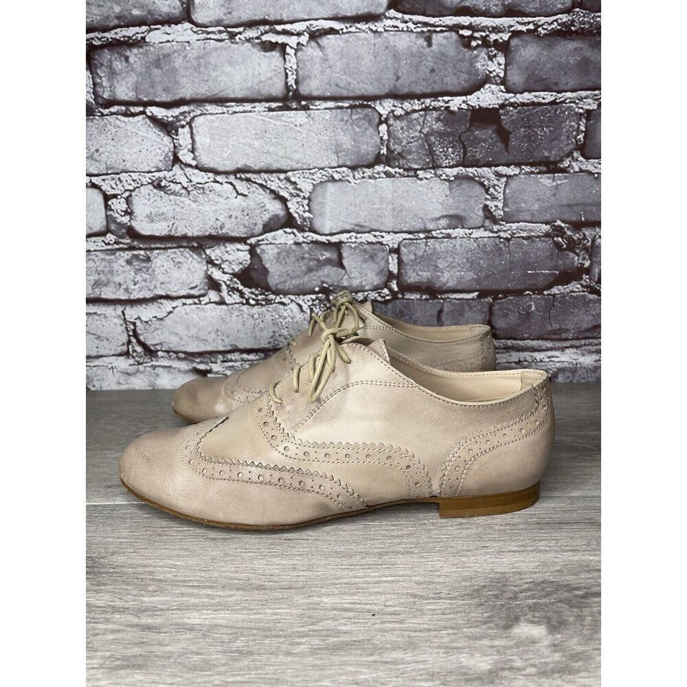 Garnet Hill Taupe Nude Felisa Soft Oxfords Wing Tip Shoes Women Sz 7M US/37.5EU